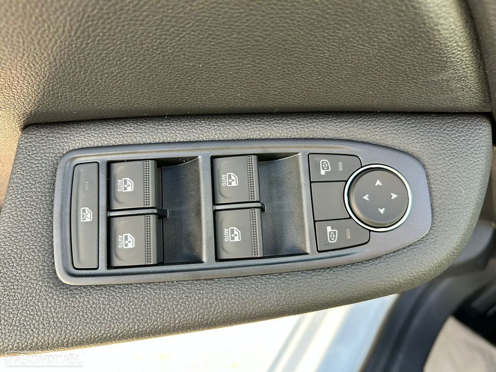 Renault Clio 1.0 TCe Evolution Bi-Fuel - 19