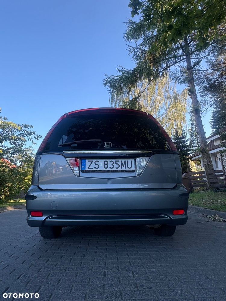 Honda Stream 2.0i ES - 9