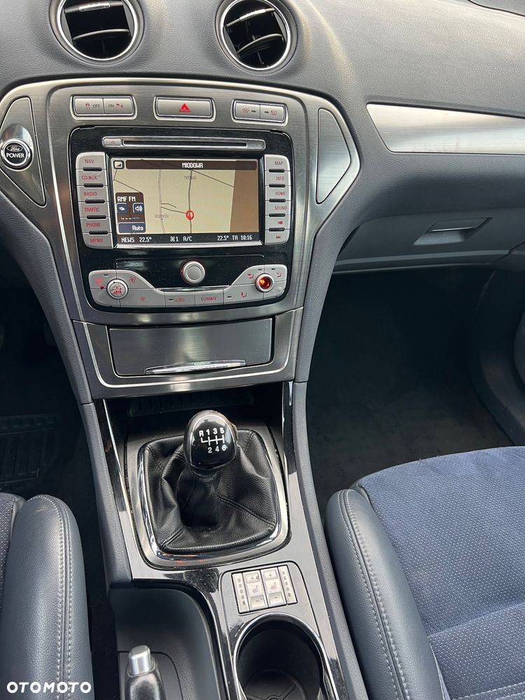 Ford Mondeo 2.0 TDCi Titanium - 12
