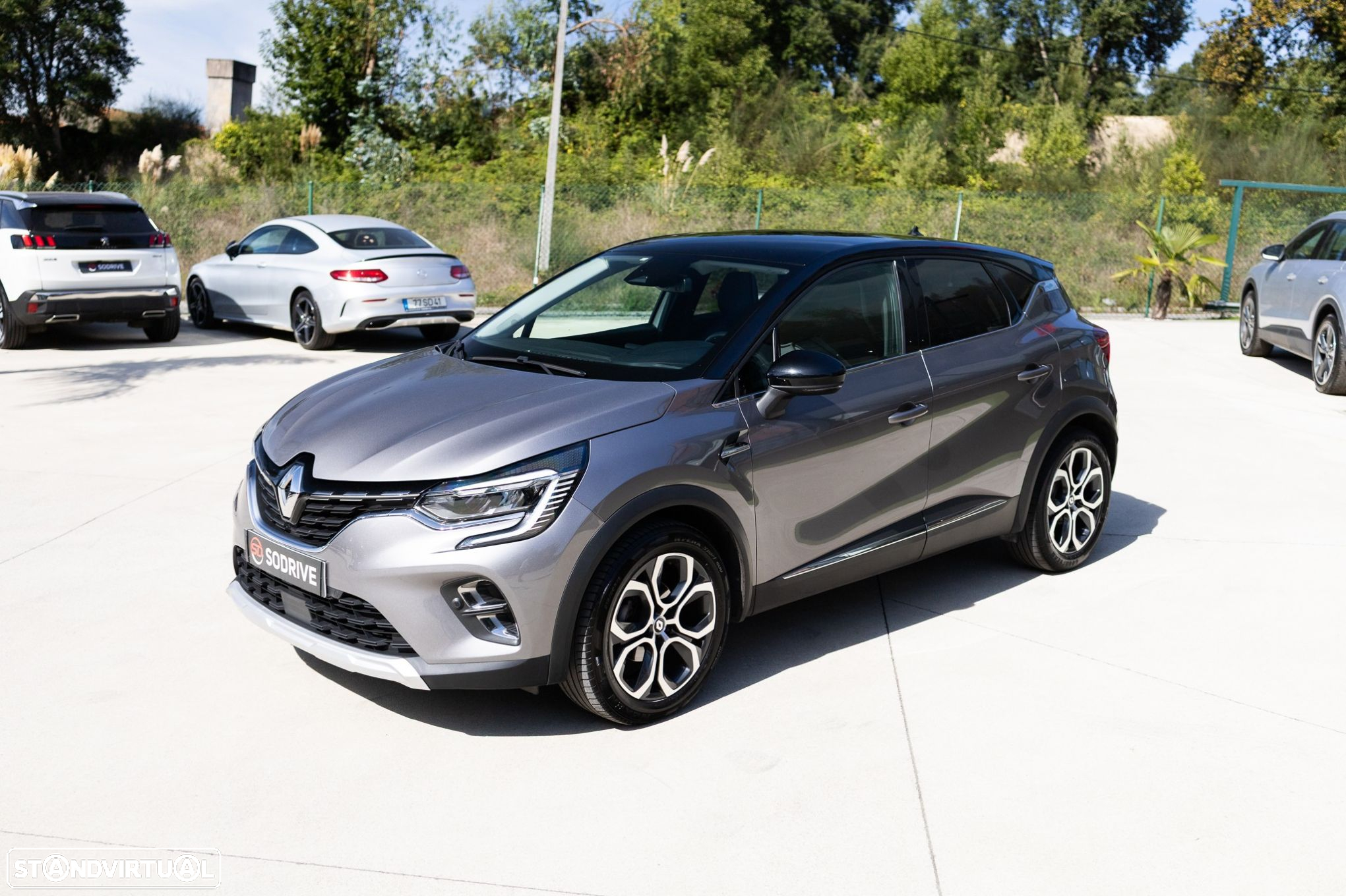 Renault Captur - 8