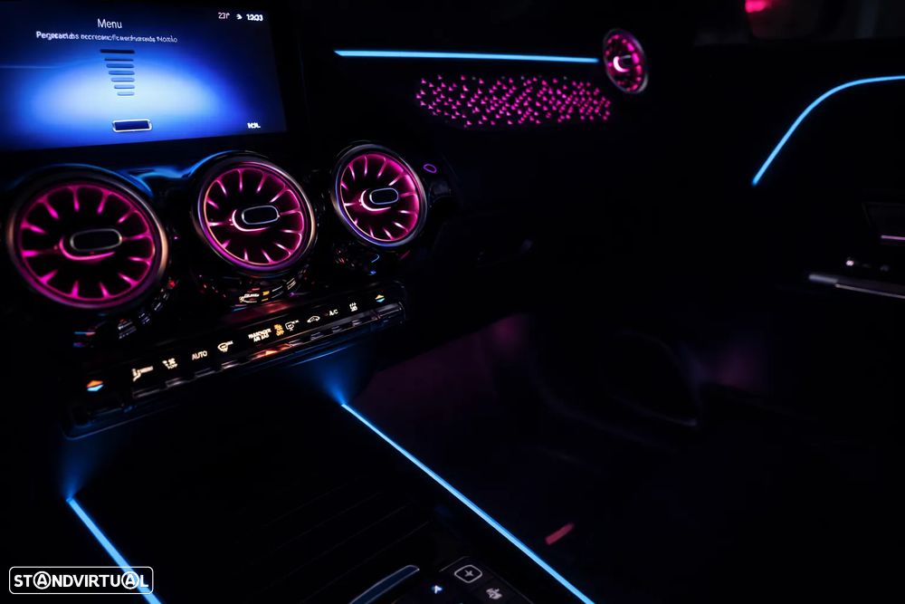 Mercedes-Benz EQA 300 4Matic AMG Line - 15