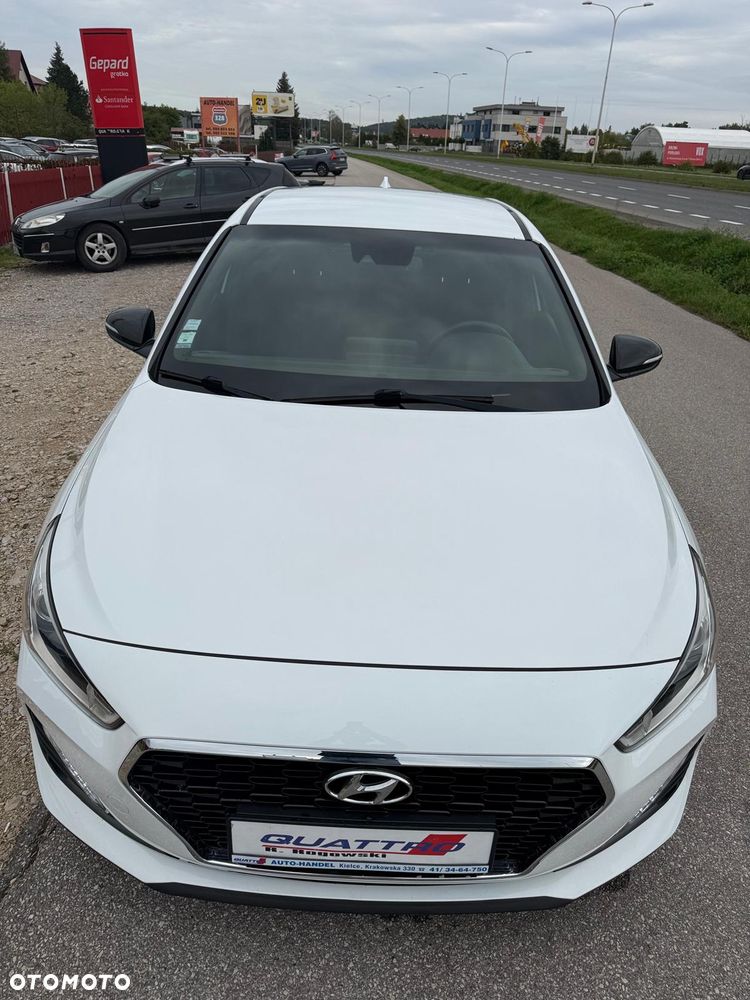 Hyundai i30 1.6 CRDi Comfort - 3