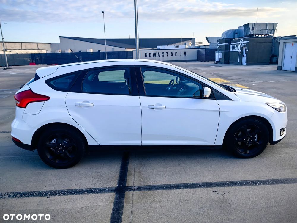 Ford Focus 1.5 TDCi Trend Sport - 9