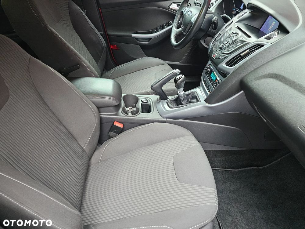 Ford Focus 1.6 TDCi ECOnetic 99g Start-Stopp-System Titanium - 7