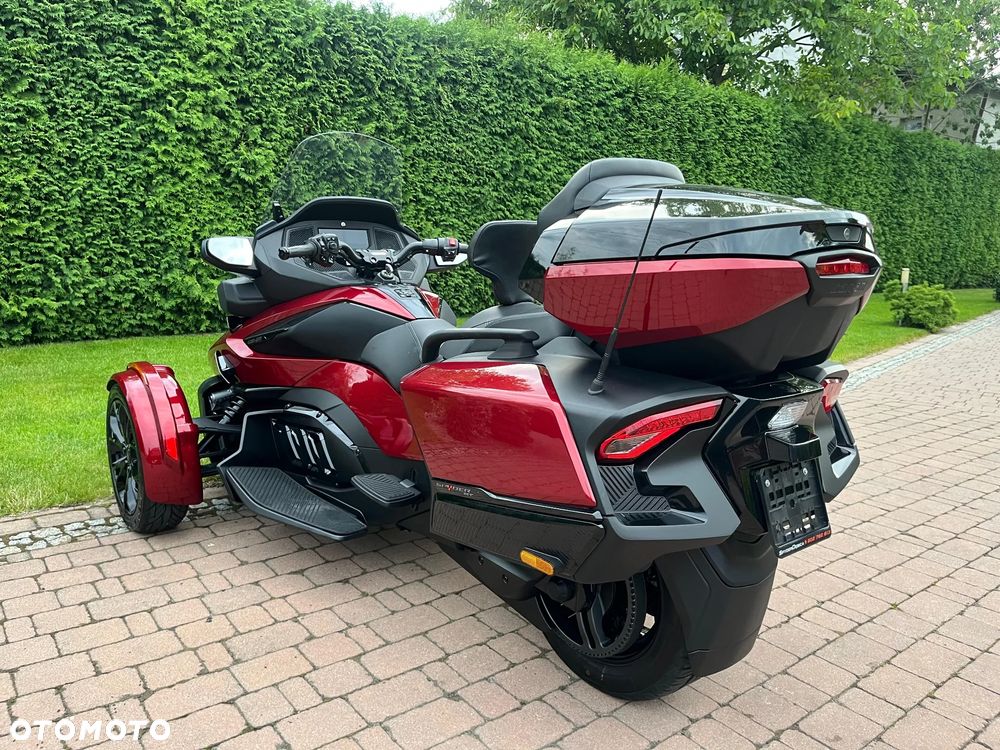 Can-Am Spyder - 5