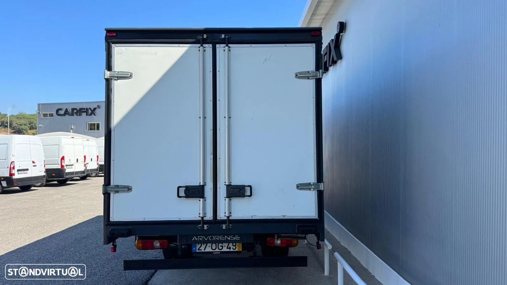 Mitsubishi Canter 3C13 C/Lonas - 18