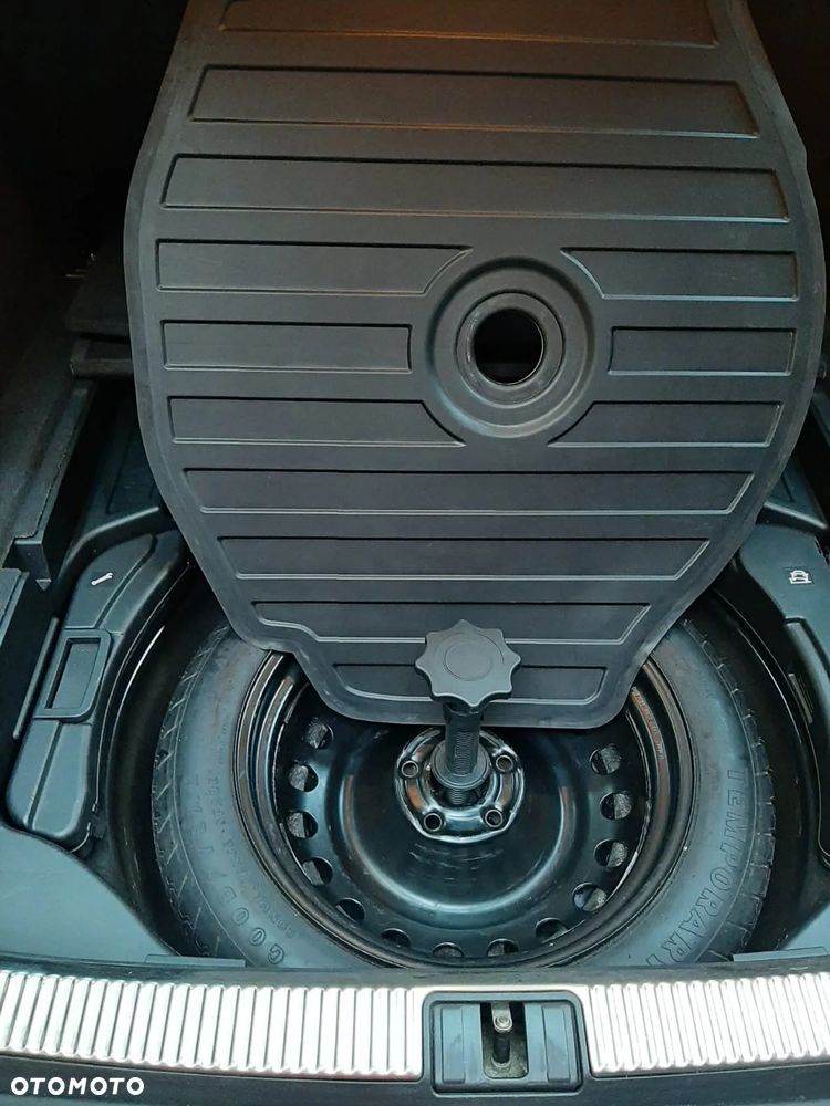 Audi A4 - 4