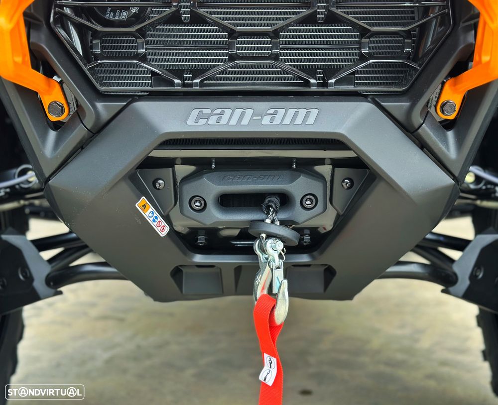 Can-Am Outlander Max XT-P 1000 R - 4