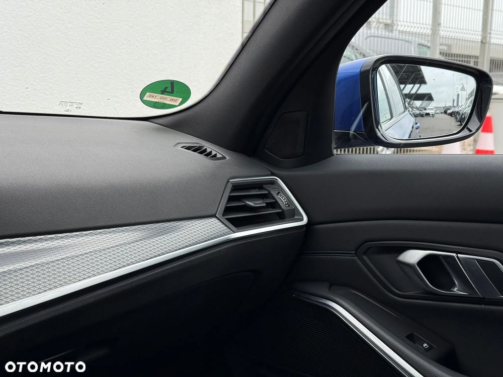 BMW Seria 3 320d xDrive M Sport Sport - 20