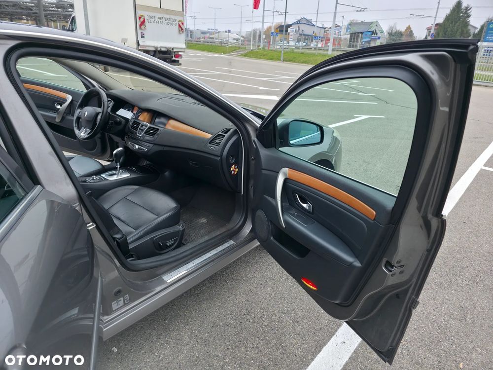 Renault Laguna 2.0 DCi Initiale - 17