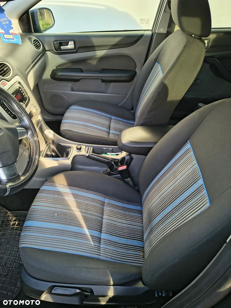 Ford Focus - 6