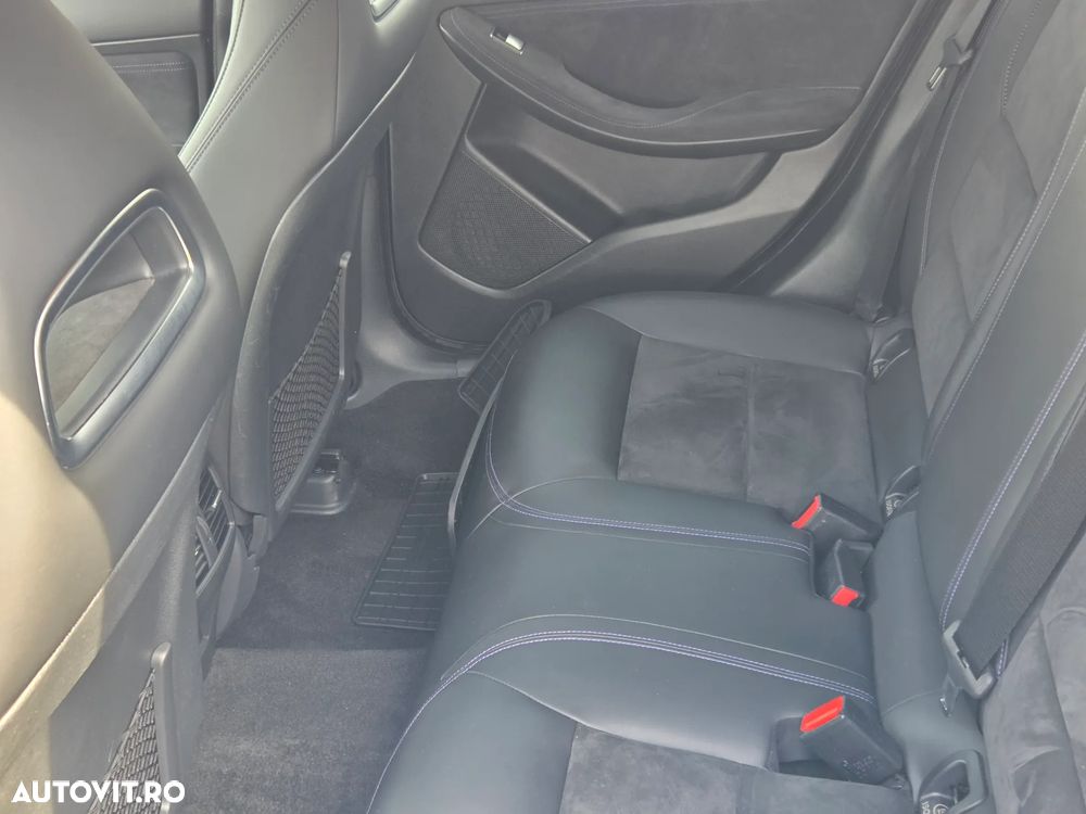 Infiniti Q30 2.2d DCT AWD Sport City Black - 13