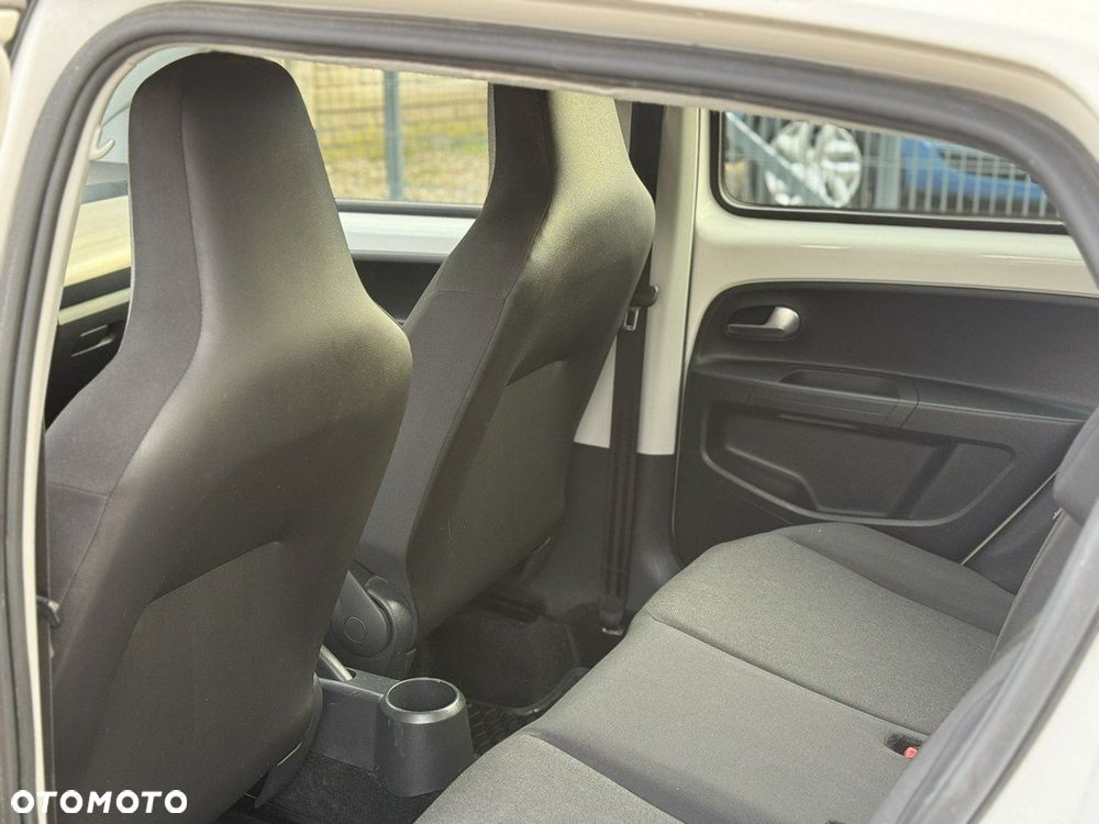 Volkswagen up! 1.0 White Style - 15