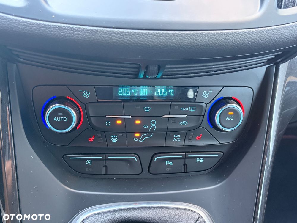 Ford Kuga - 29
