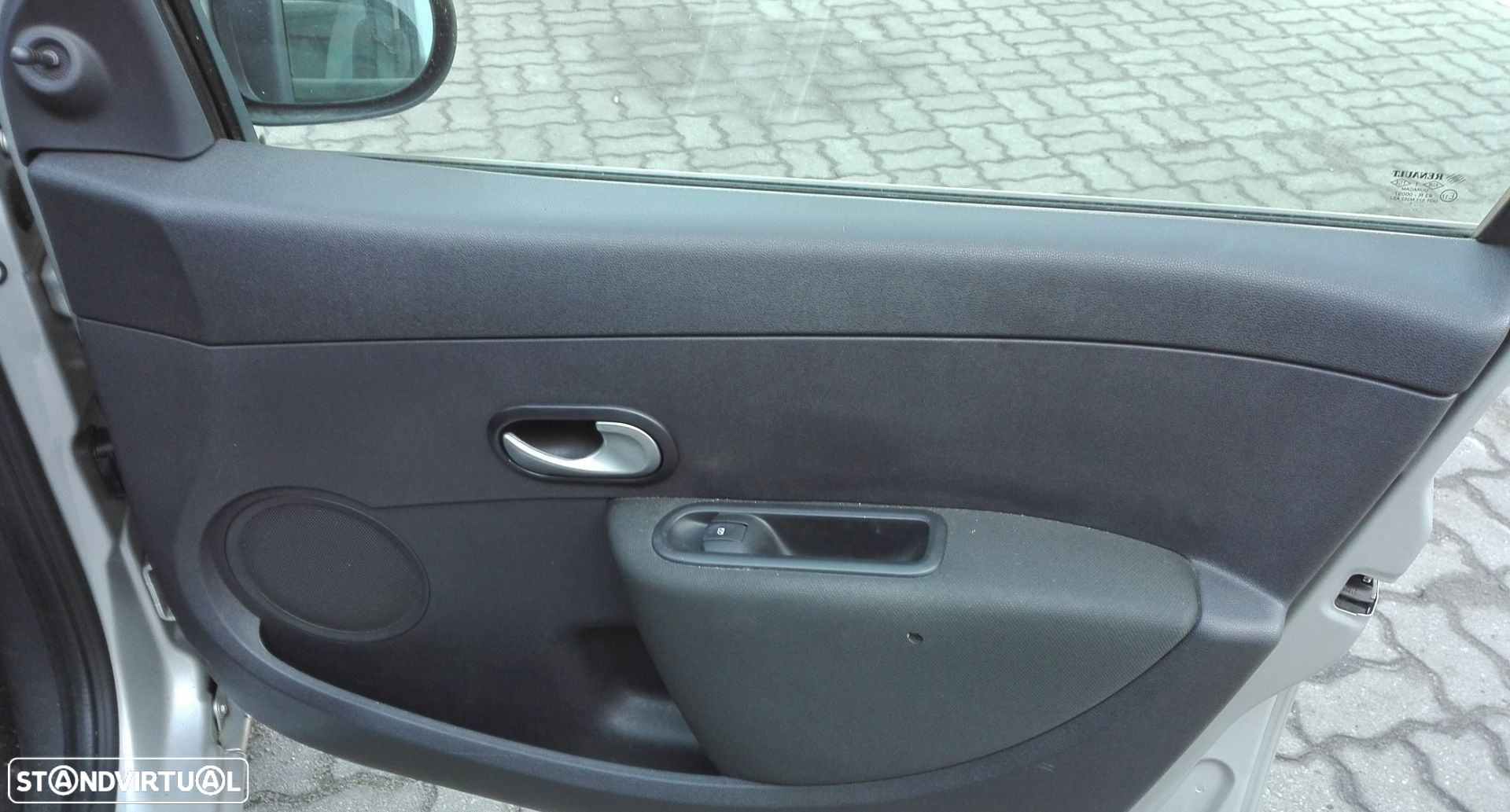 Renault Clio III Break 2005 a 2011 - 19