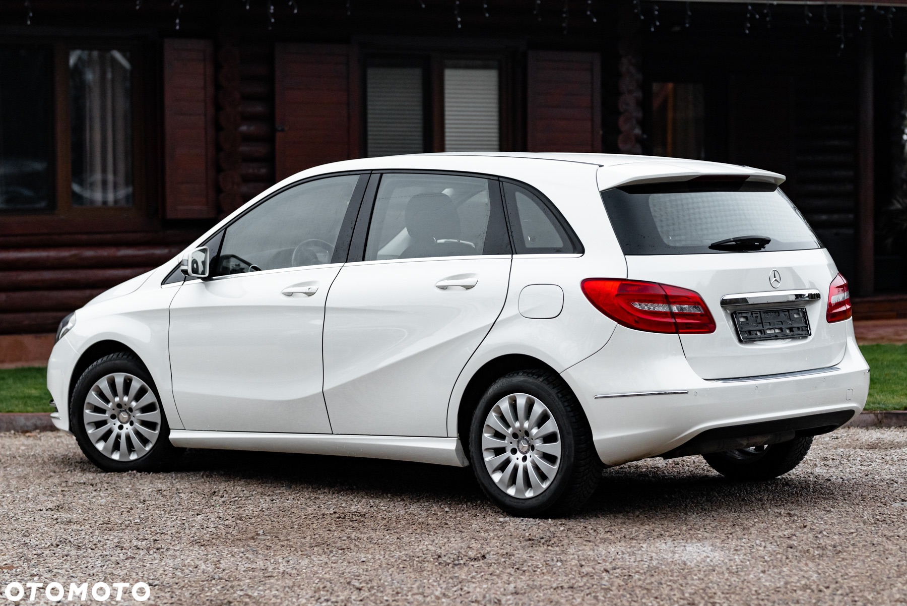 Mercedes-Benz Klasa B 180 7G-DCT - 11