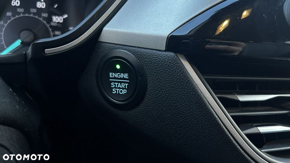 Ford Kuga - 16