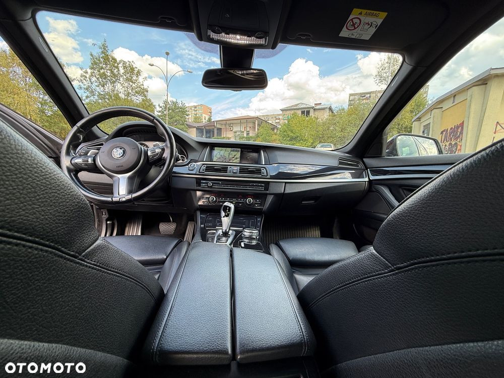BMW Seria 5 520d xDrive - 8