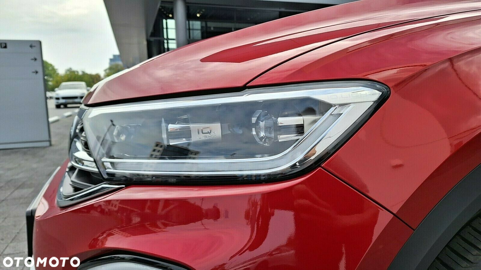 Volkswagen T-Roc - 5