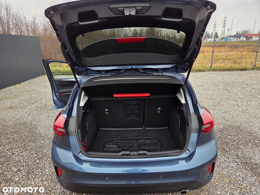 Ford Focus 1.5 EcoBlue Titanium X - 16