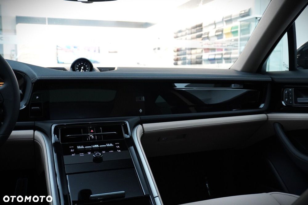 Porsche Panamera - 10