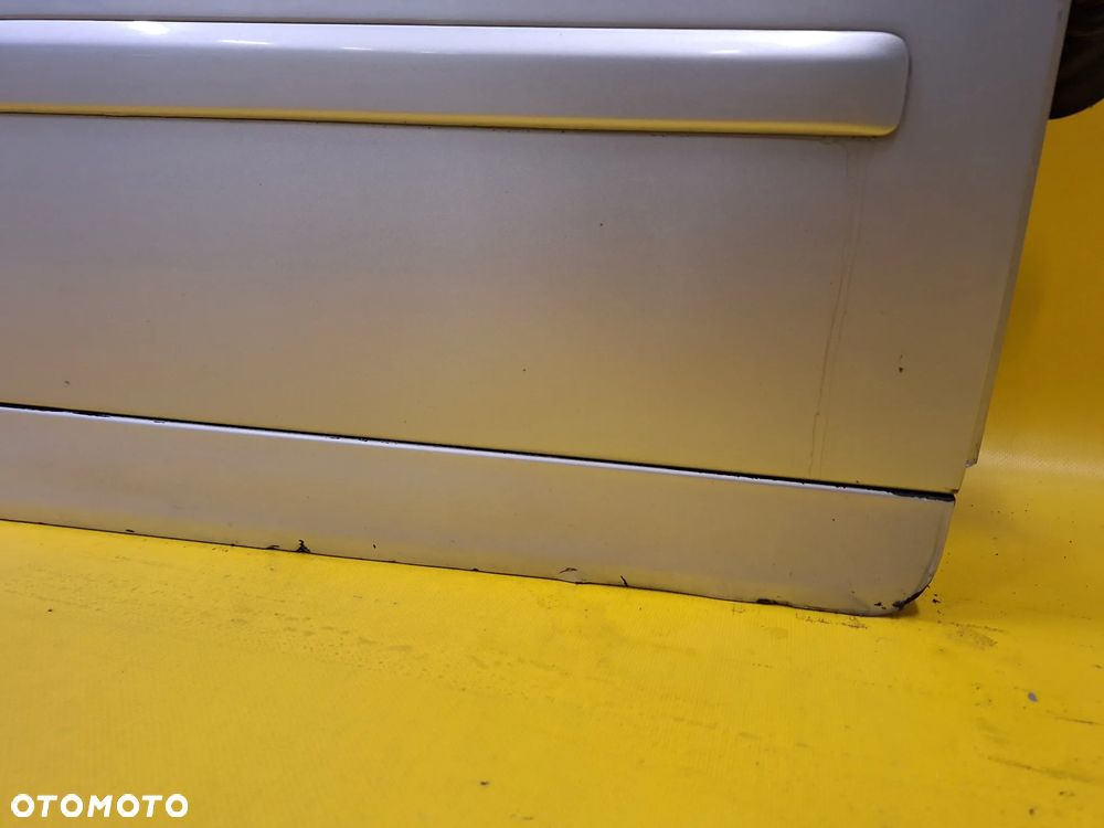 DRZWI PRAWY PRZÓD PRAWE PRZEDNIE AUDI A4 B6 KOMBI LAK: LY7W NR673 - 4