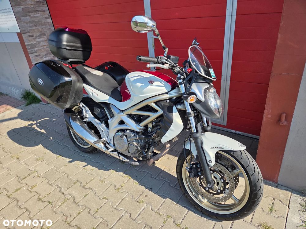 Suzuki SV - 2