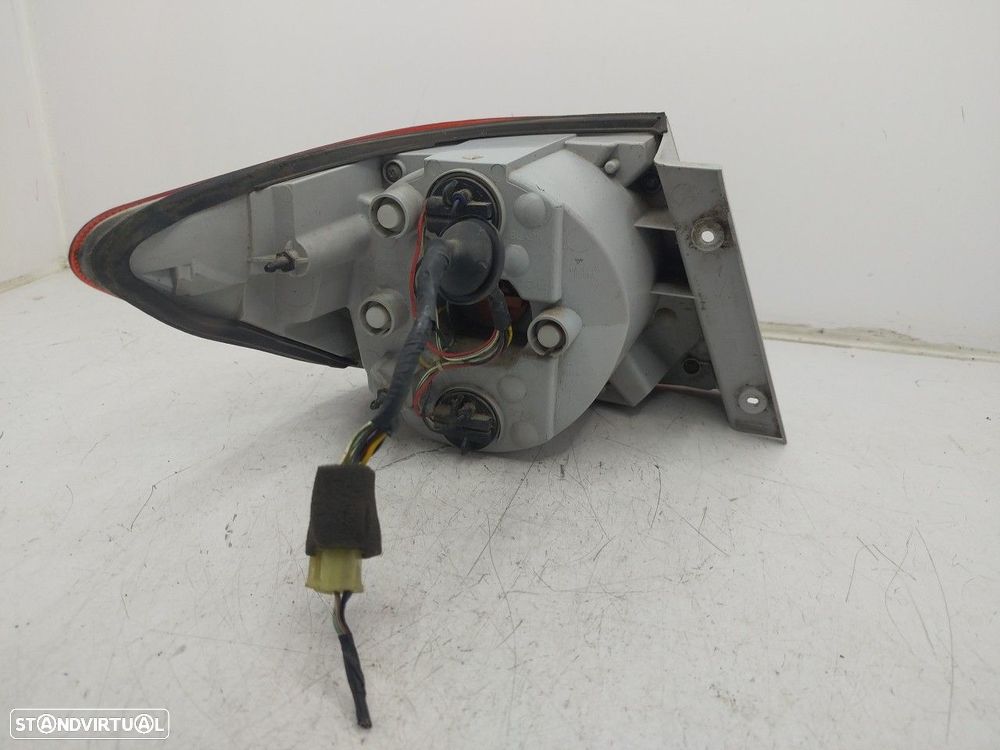 Farolim Stop Dto Chevrolet Epica (Kl1_) - 1