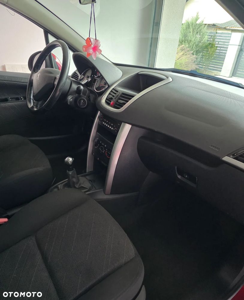 Peugeot 207 1.6 HDi 16V Speed - 6