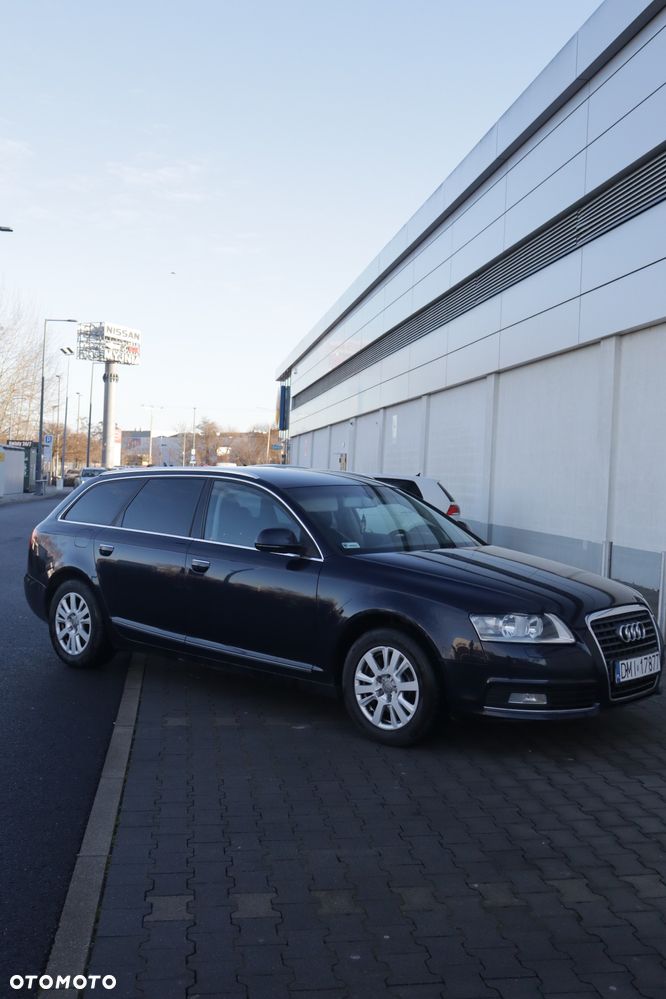 Audi A6 Avant - 10