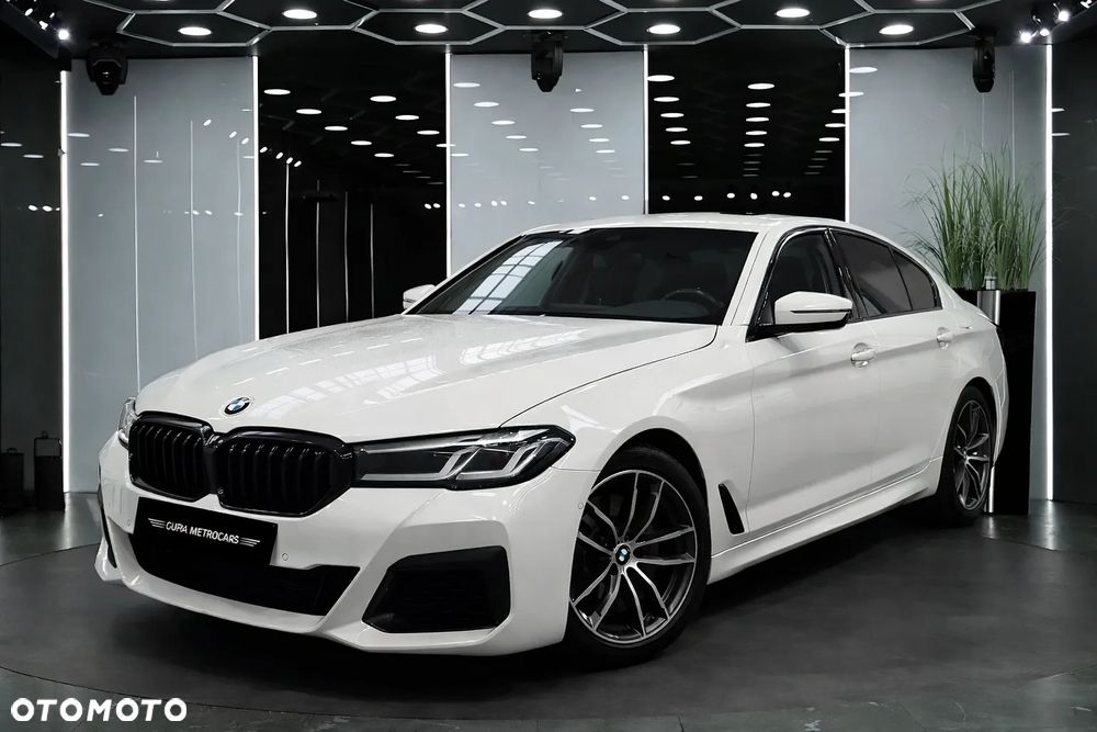 BMW Seria 5 520d xDrive M Sport sport - 2