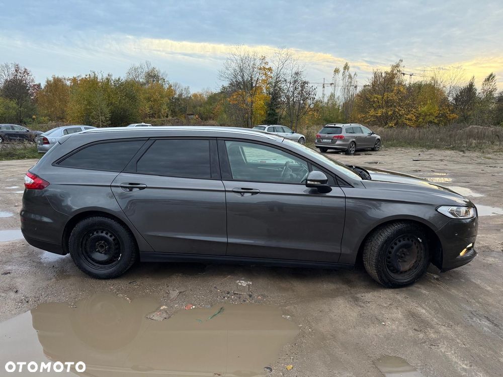 Ford Mondeo 2.0 TDCi Trend - 35