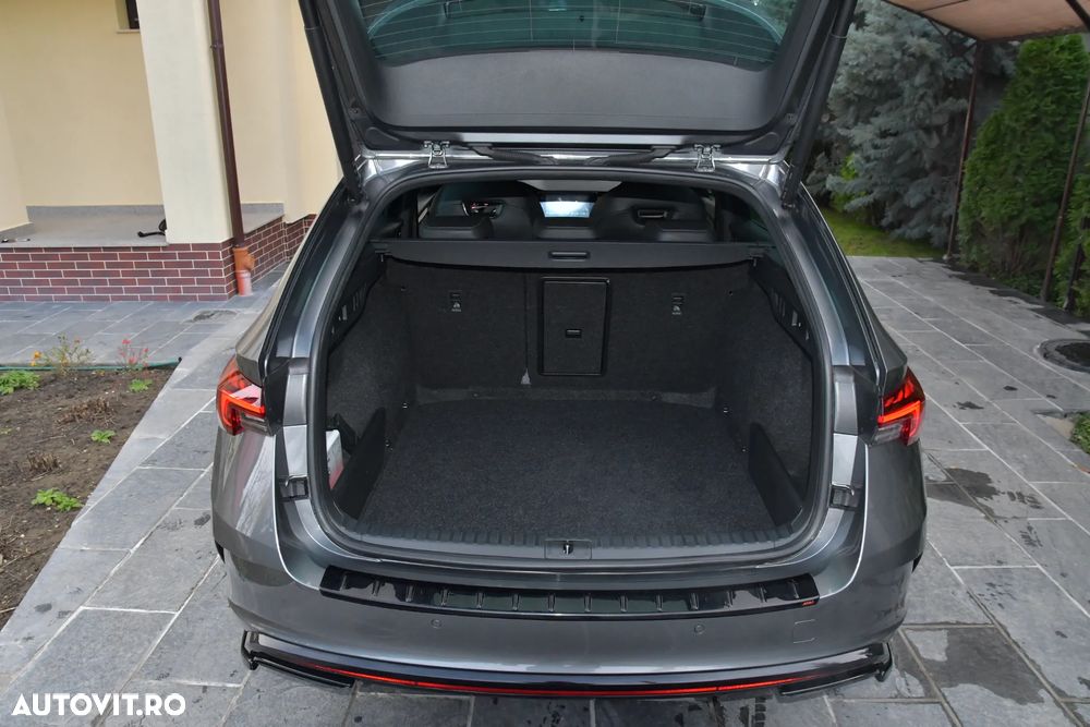 Skoda Octavia 2.0 TSI DSG RS - 16