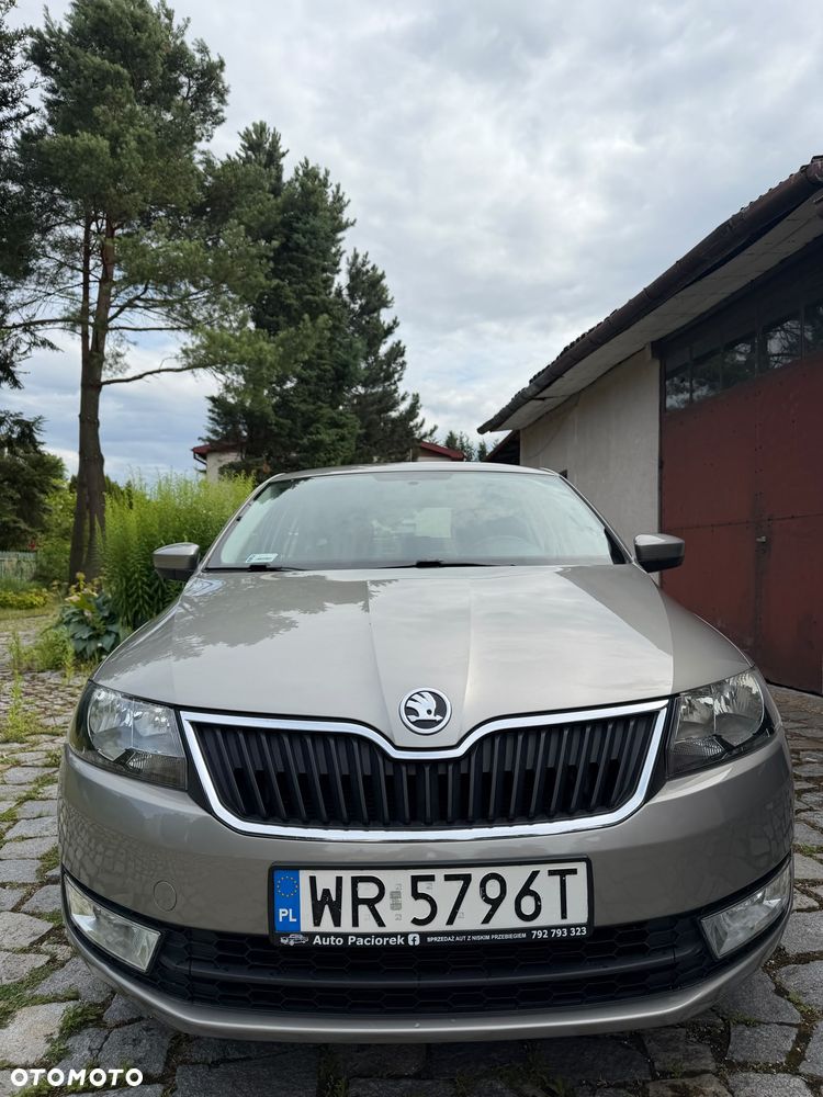 Skoda RAPID 1.2 TSI Ambition - 2