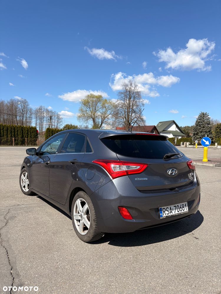 Hyundai i30 blue 1.6 GDI DCT Passion - 6