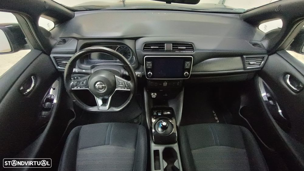 Nissan Leaf - 6