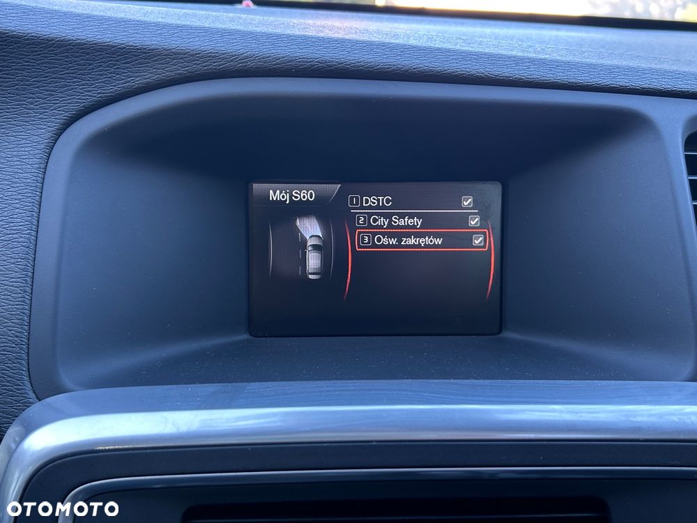 Volvo S60 D3 Summum - 19