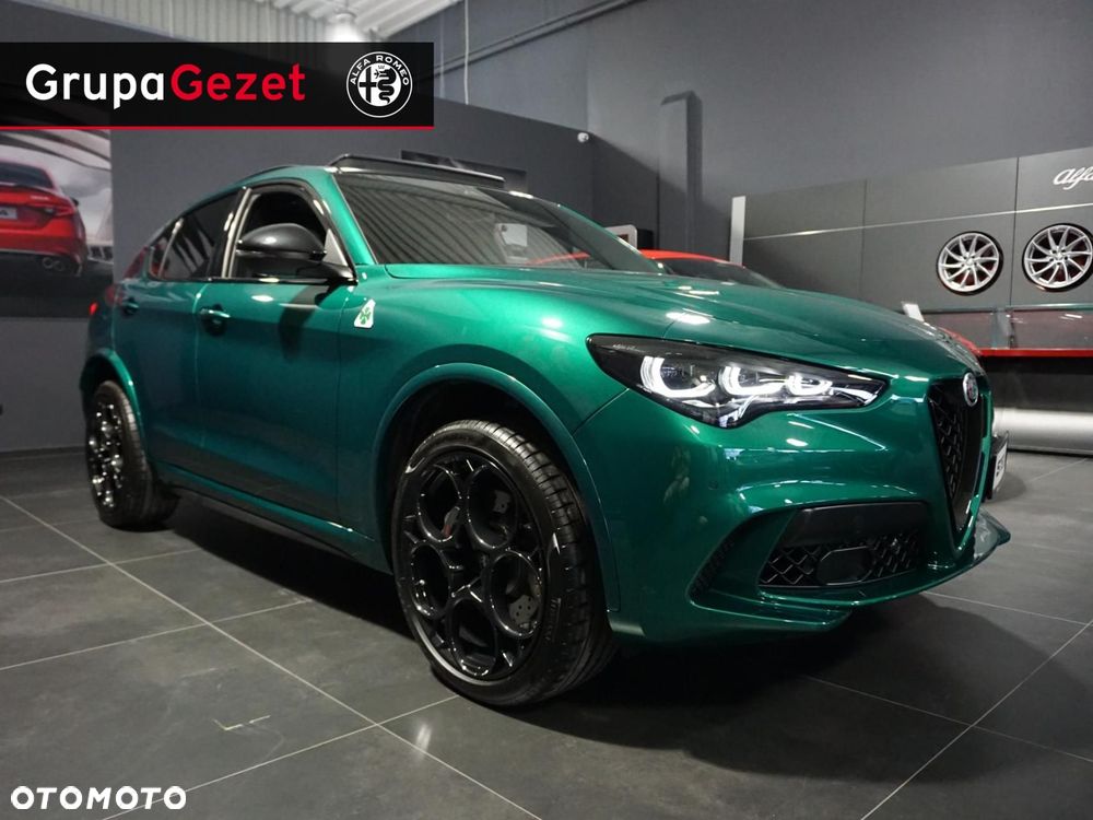 Alfa Romeo Stelvio - 2