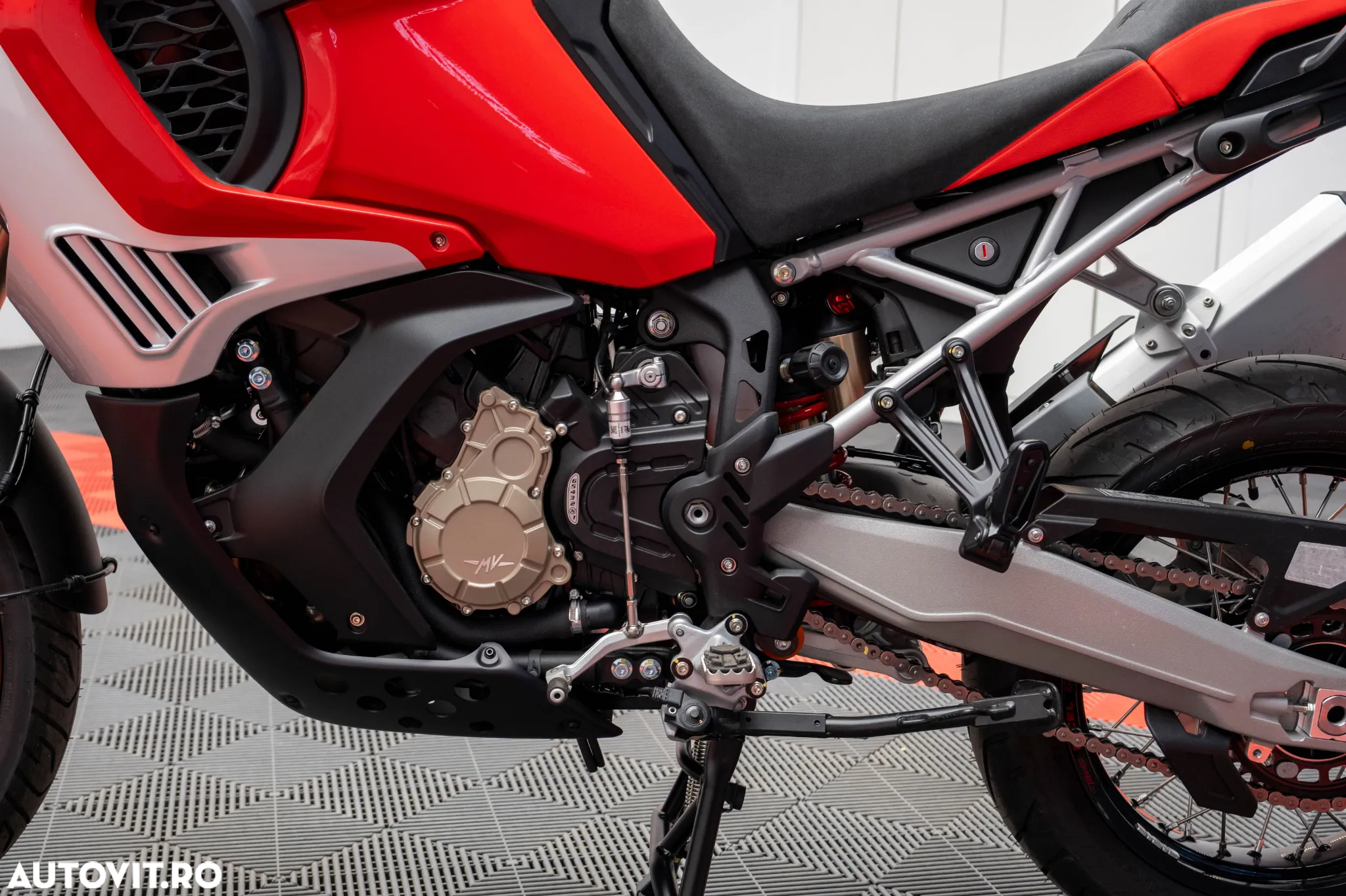 MV AGUSTA Enduro Veloce EAS - 12