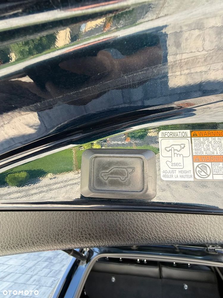 Toyota RAV4 Hybrid Selection 4x4 - 13