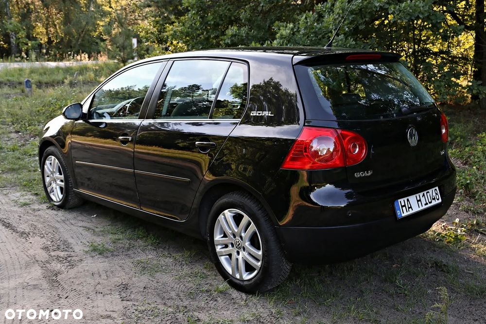 Volkswagen Golf 1.9 TDI Goal - 24