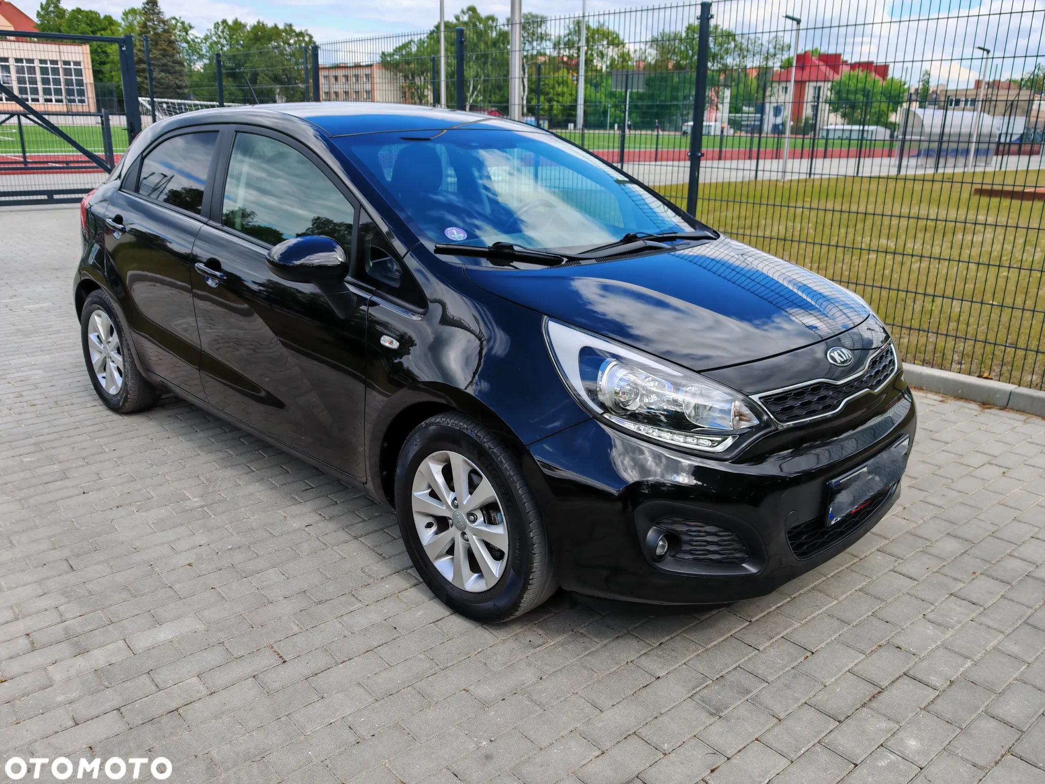 Kia Rio 1.2 Edition 7 - 12