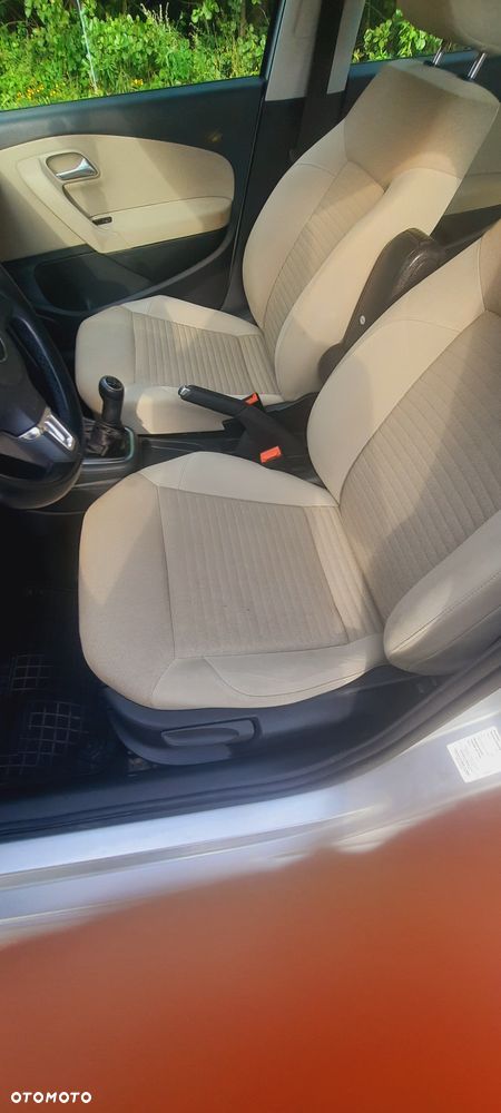 Volkswagen Polo - 7