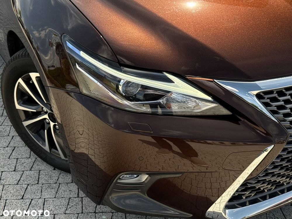 Lexus CT 200h Elegance EU6 - 22