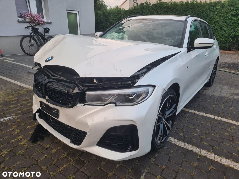 BMW Seria 3 M340i xDrive - 9