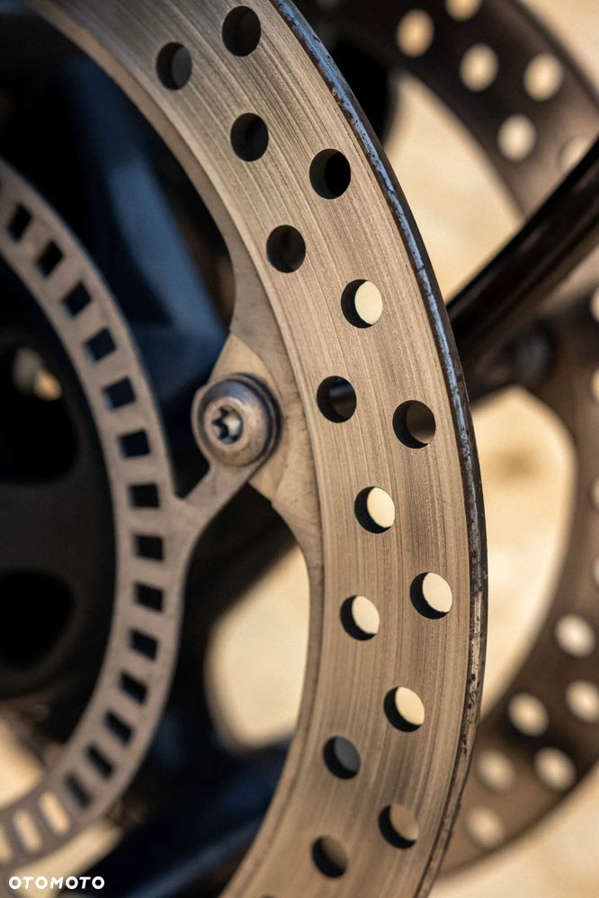 Triumph Trident - 26