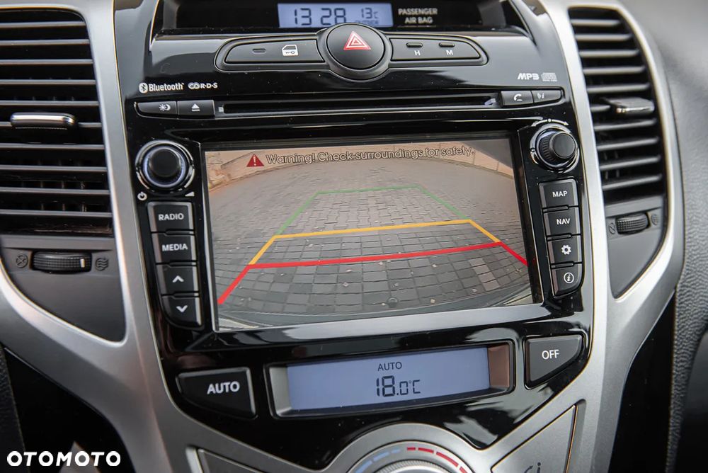 Hyundai ix20 1.6 CRDi blue YES Gold - 20