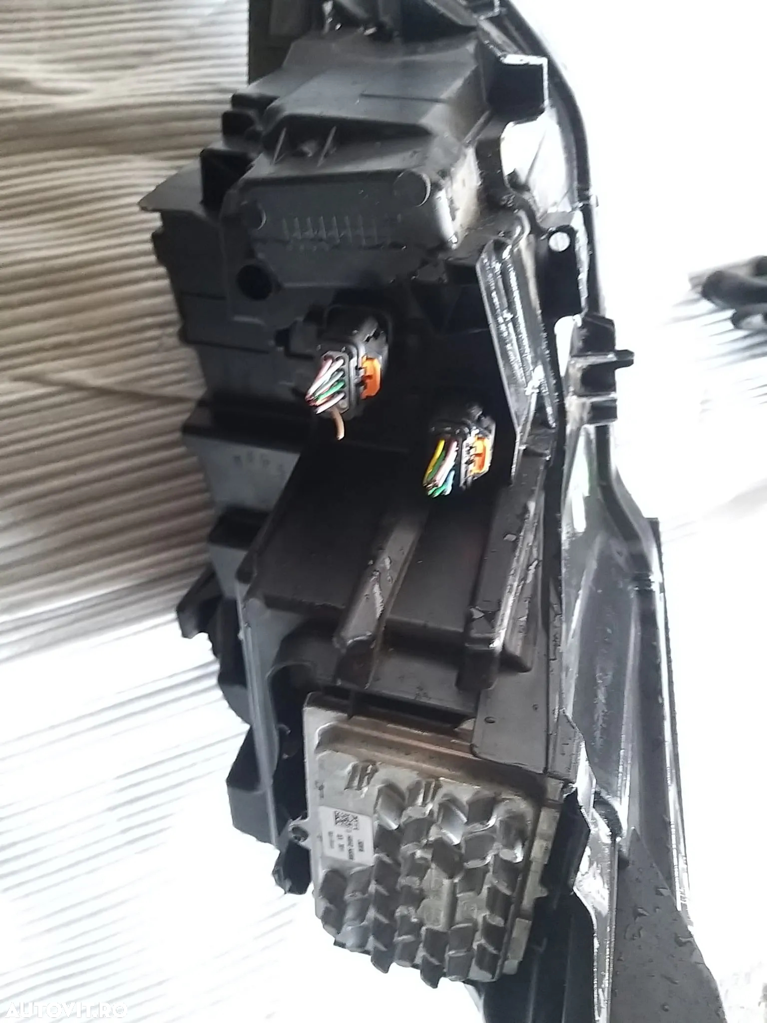 Far Stanga cod: 9836230280 Xenon, Led Technologie pentru Peugeot 3008 din 2020 1.6 Diesel - 3