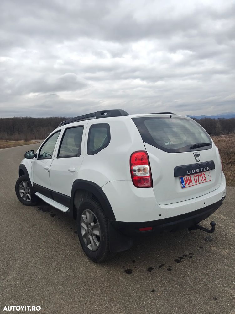 Dacia Duster dCi 110 FAP 4x4 Laureate - 6