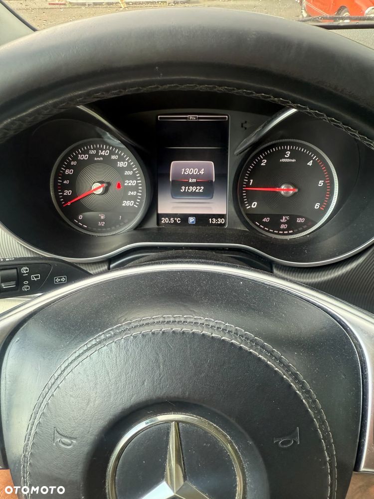 Mercedes-Benz Klasa V 220 CDI Avantgarde 7G-Tronic (ekstra d³) - 7